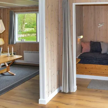 Three-bedroom Holiday In Holiday home *